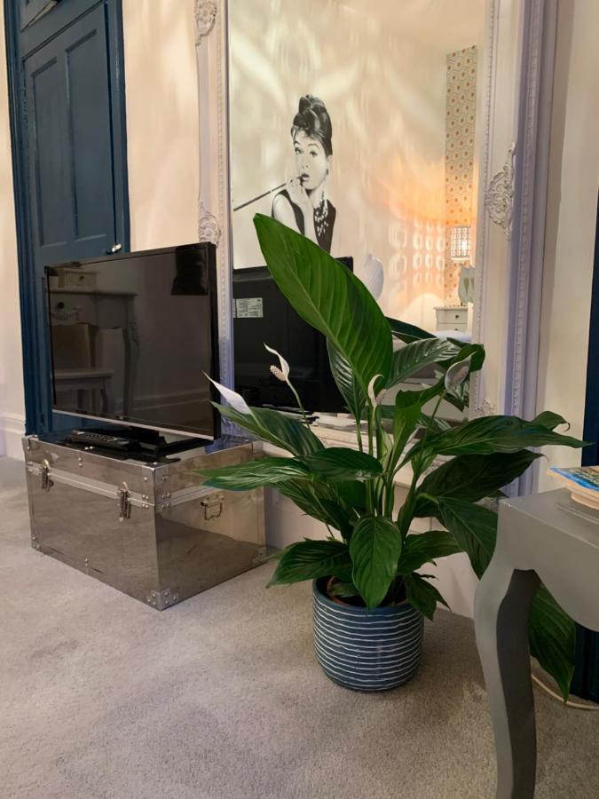 Wansford Country Lounge B&B מראה חיצוני תמונה